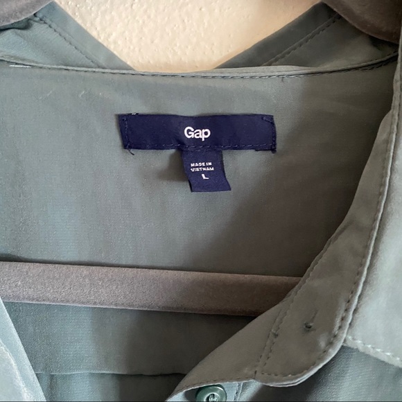 Gap Green Button Down Work Shirt - Picture 2 of 6